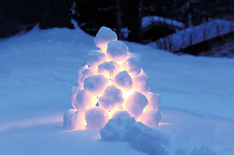 snow-lantern